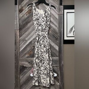 Kate Hill size 8 cream and brown dress.